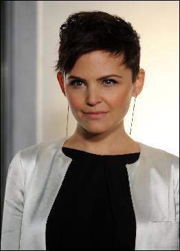 Ginnifer+Goodwin-Makeup-Lipgloss (735x1024, 71 k...)